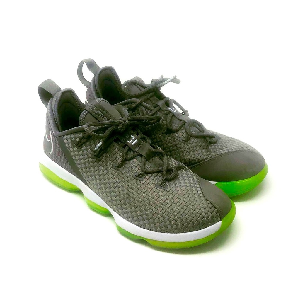 Mens Lebron 14 Low 878636-005 Gray Running Shoes Sneakers Size 10